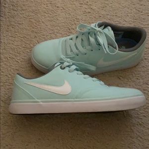Nike Skateboad size 6.5